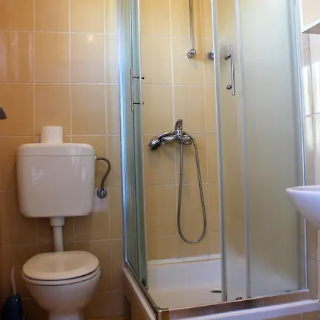 Gostinjska kuća Bjelopera